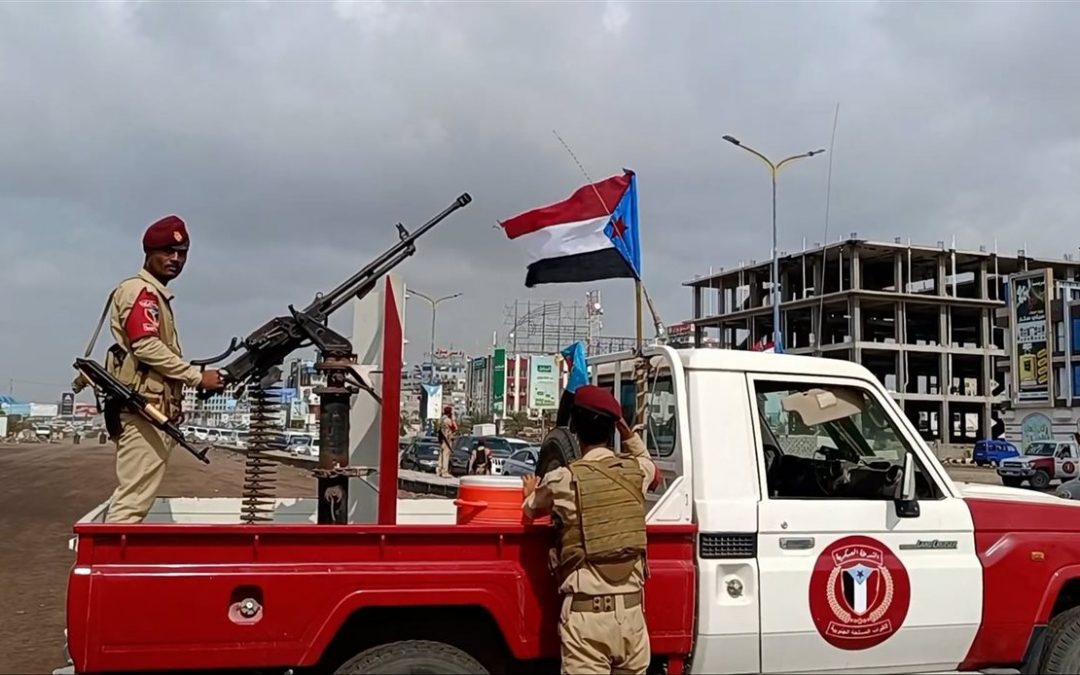 إشادات شعبية واسعة بحملة منع التجوال بالأطقم وحمل السلاح بالعاصمة عدن
