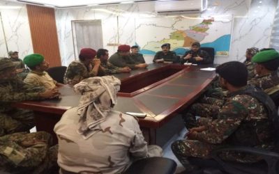 مدير أمن لحج يترأس اجتماعًا لضباط وقادة كتيبة المداهمات ويشيد بجهودهم في تعزيز الأمن والاستقرار