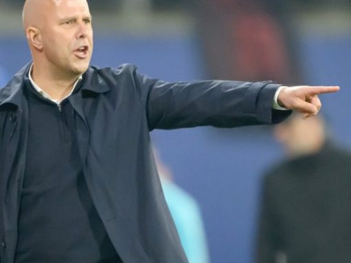 سلوت: مواجهة ارسنال ستكون اصعب من تشيلسي