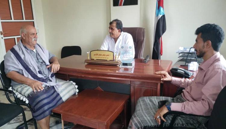 نائب رئيس تنفيذية انتقالي أبين يلتقي رئيس تنفيذية انتقالي لودر ويناقشان الوضع الخدمي بالمديرية