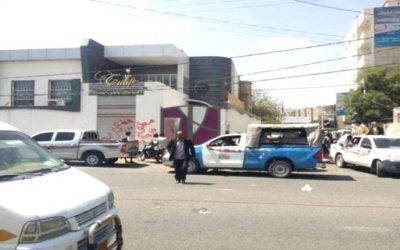الحوثيون يخنقون أفراح صنعاء بمنع النساء من الغناء والتصوير