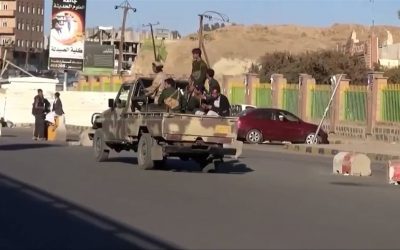 مليشيا الحوثي تداهم مركزا دينيا في الحديدة