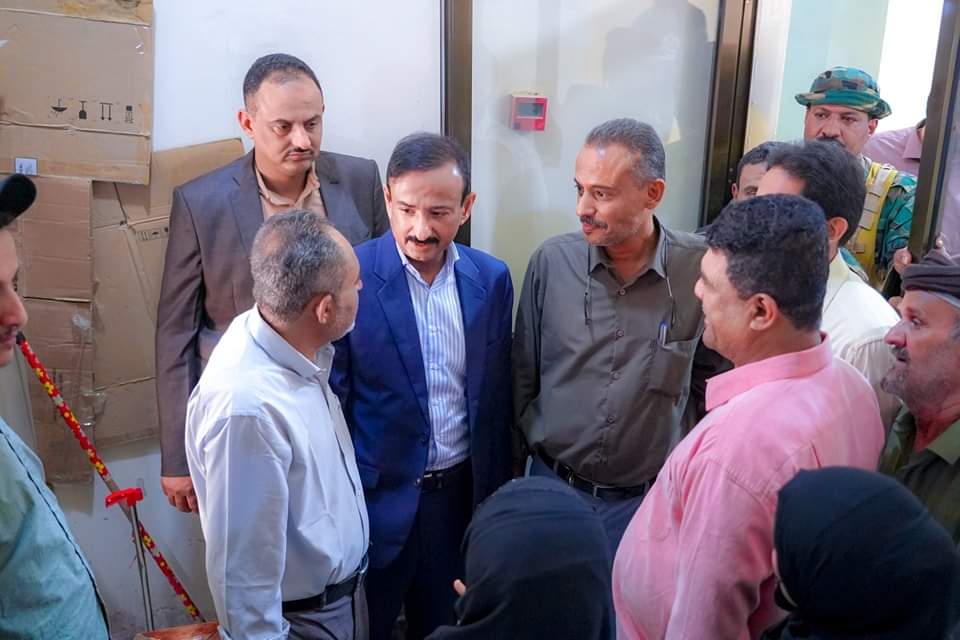 محافظ شبوة يتفقد فرع البنك المركزي، ويؤكد على أهمية دوره في استقرار الاقتصاد
