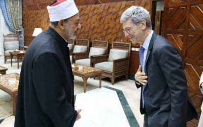 خلال استقباله بمشيخة الأزهر….شيخ الأزهر والبروفيسور جيفري ساكس لأمريكا: أوقفوا العدوان على غزة ولبنان
