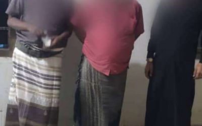 حزام عدن يلقي القبض على متهمين بإطلاق أعيرة نارية بمديرية الشيخ عثمان