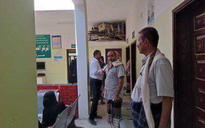 مدير عام سرار يافع يطلع على أوضاع المركز الصحي