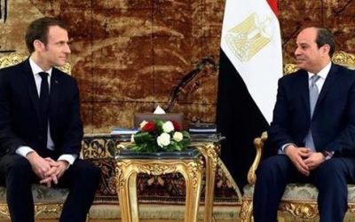 السيسي وماكرون يؤكدان ضرورة وقف دائرة الاستهدافات المتبادلة بالمنطقة