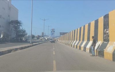 إعادة تشغيل الطريق المؤدي إلى مطار عدن