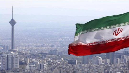 إيران تتوعد إسرائيل برد أوسع من عملية “الوعد الصادق” وبمشاركة قوى المقاومة