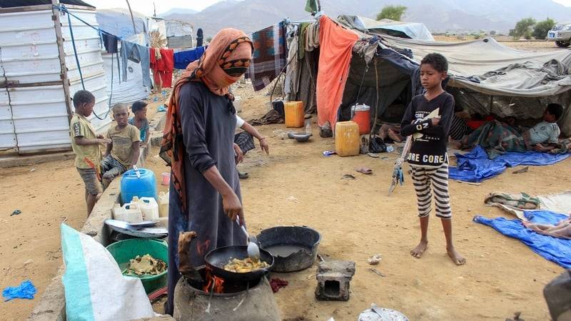 سوء التغذية والشتاء يتربصان بأطفال اليمن والنازحين