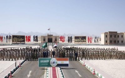 انطلاق مناورات عسكرية مصرية سعودية مشتركة