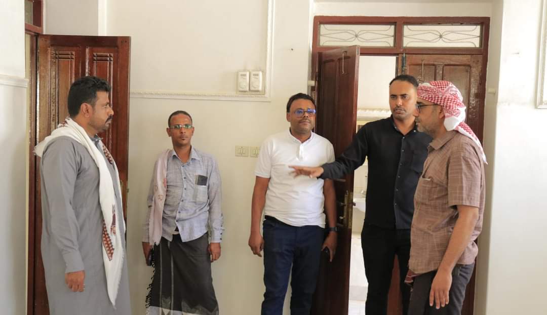 رئيس الهيئة المساعدة يزور مكتب نقابة الصحفيين الجنوبيين بالوادي ويشيد بنشاطها