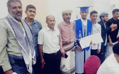 مبارك  التخرج لابن جيشان هلال سالم الكربي دبلوم فني مختبر