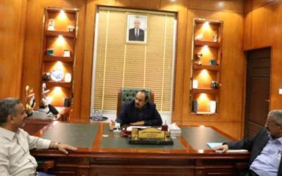 محافظ حضرموت يُشيد بالإجراءات الجمركية بميناء الوديعة البري