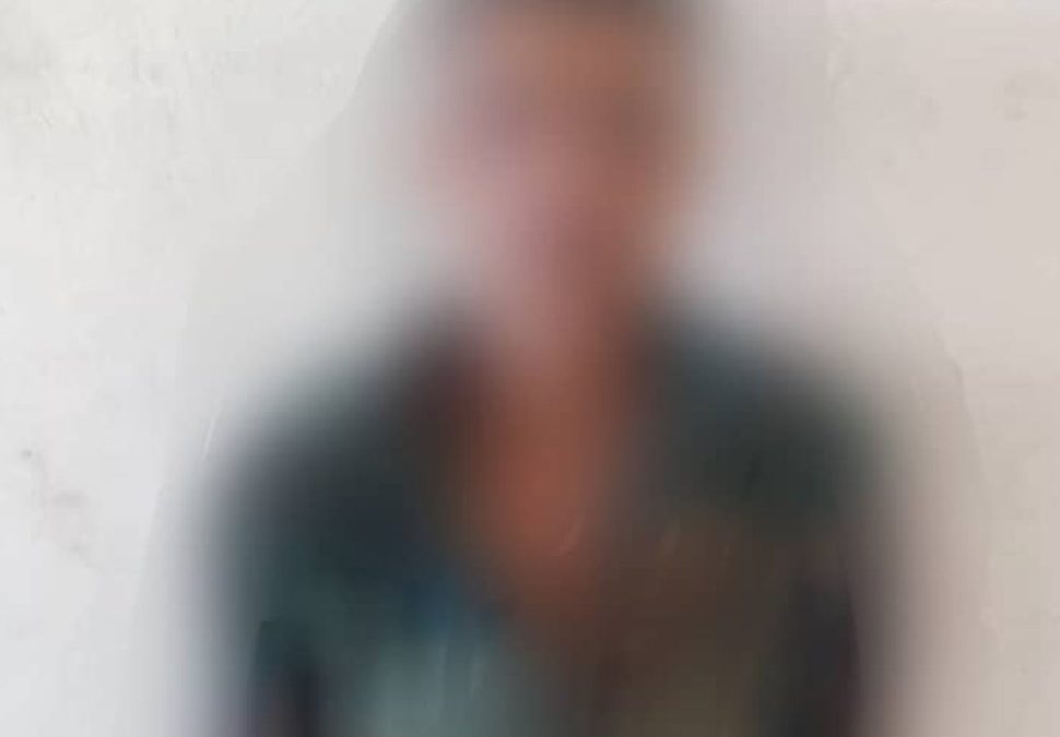 الحزام الأمني يلقي القبض على متهم بالقتل في سوق الكود بأبين