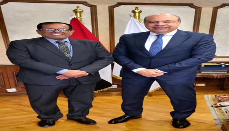 لقاء هامة لرئيس هيئة الطيران مع وزير الطيران المدني المصري