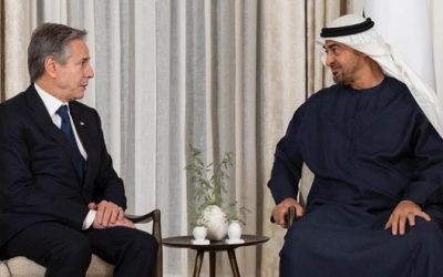 ابن زايد وبلينكن يبحثان جهود التوصل لوقف إطلاق نار في غزة