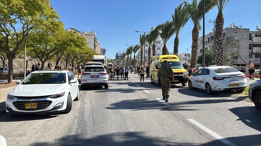 أول بيان بعد وقف النار.. حزب الله: نتابع انسحاب العدو وأيدينا على الزناد