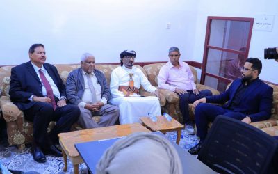 فريق التواصل وتعزيز الوعي السياسي يلتقي مدير عام مديرية شبام