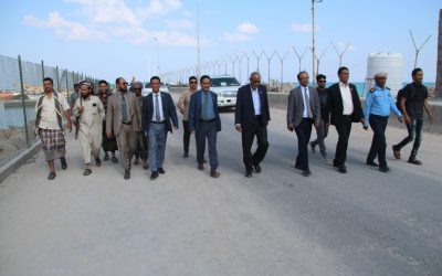 فريق التواصل بالمجلس الانتقالي يتفقد سير العمل في ميناء سقطرى
