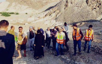 فريق التواصل وتعزيز الوعي السياسي في المجلس الانتقالي يتفقد الأعمال الإنشائية في سد حسان بأبين