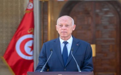 الرئيس التونسي  يقرر تمديد حالة الطوارئ في البلاد