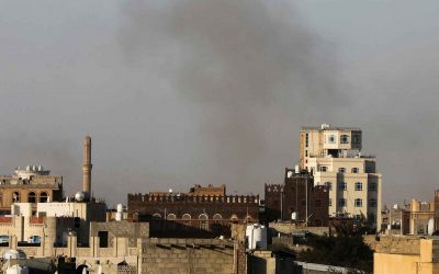 ليست إسرائيلية.. غارات عنيفة تستهدف مقر وزارة الدفاع في صنعاء اليمنية