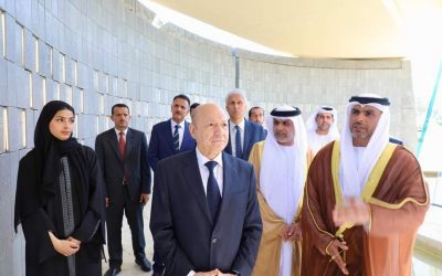 رئيس مجلس القيادة يزور واحة شهداء دولة الإمارات العربية المتحدة