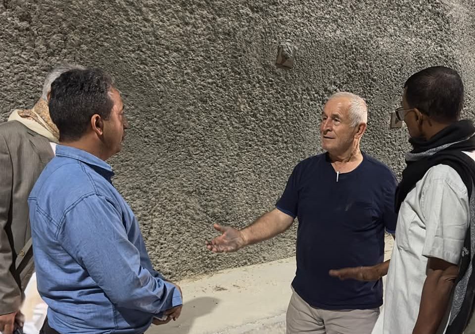 وصول خبير الأنفاق التركي للاطلاع على الحالة الفنية للأنفاق في المهرة