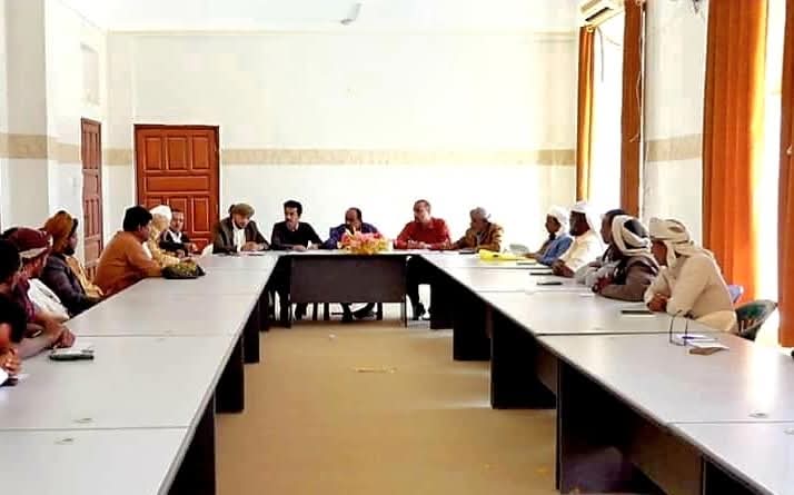 الوكيل الاحمدي يؤكد على اهمية الحفاظ على الثروة السمكية ، وتحصيل مواردها المالية