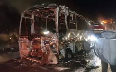 النيران تلتهم حافلة كانت تقل 35 سائحا سعوديا في تركيا