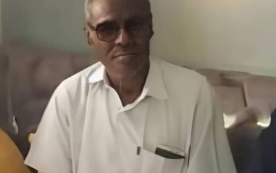 وكيل محافظة أبين جرفوش يعزي بوفاة الفقيد الاستاذ عبود قيسان