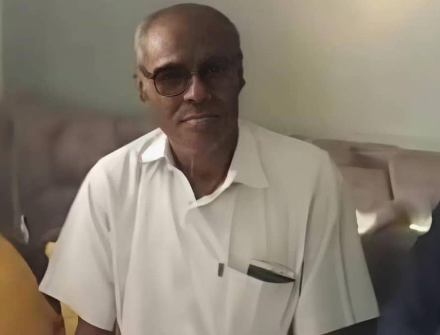 وكيل محافظة أبين جرفوش يعزي بوفاة الفقيد الاستاذ عبود قيسان