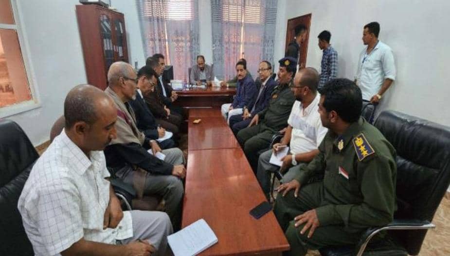 فريق التواصل يزور إدارة الأمن ومصلحة الهجرة والأحوال المدنية في سقطرى