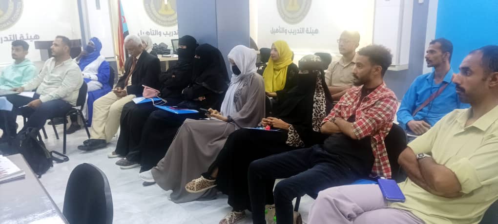 دورة استخدام أدوات الذكاء الاصطناعي في الصحافة والإعلام تواصل مشوارها لليوم الثالث