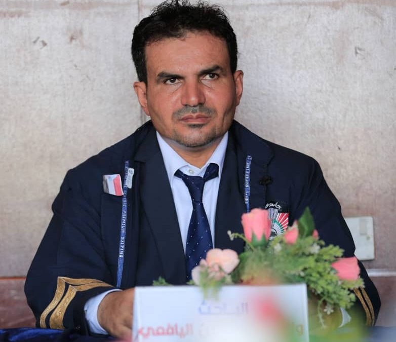 تهنئة للباحث “وليد عبدالله زين أحمد” لنيله درجة الماجستير  بإمتياز من مركز الدكتور عبد الله فاضل للترجمة بجامعة عدن