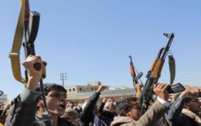 ناشط حوثي: جهات في حكومة صنعاء تدار من قبل عصابات لا قيادات