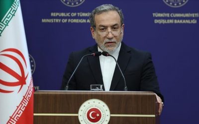 وزير الخارجية الإيراني يبدأ زيارة إلى الصين