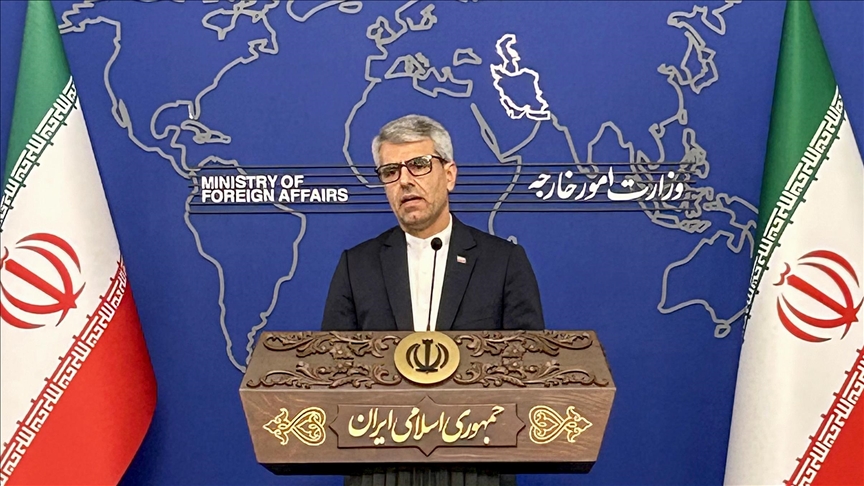 طهران: إعادة فتح سفارتنا بدمشق مرهون “بتوفير ظروف أمنية وسياسية”