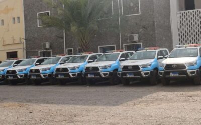 أمن العاصمة عدن يدشن صرف المركبات الأمنية المقدمة من دولة الإمارات