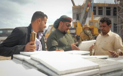 محافظ سقطرى يتفقد سير العمل بمشروع مبنى السلطة المحلية