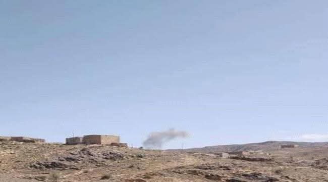 اصابة جنديين في غارة لطائرة مسيّرة بجبهة ثرة في أبين