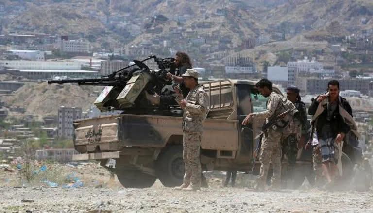 الجيش اليمني يفشل محاولات هجومية للحوثيين في مأرب وتعز