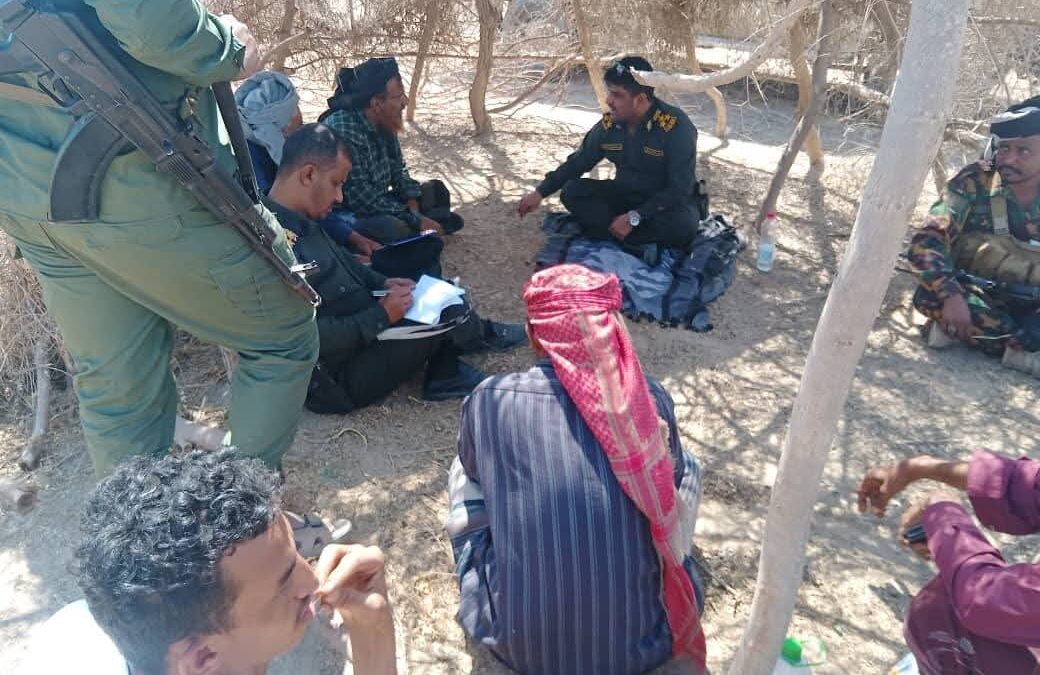 مدير امن محافظة ابين يوقف اعمال الاستحداث في منطقة القريات في مديرية زنجبار