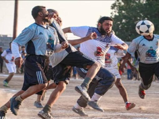 شاهد .. ( لقطة مثيرة)  مدير عام  أمن لحج في لقاء رياضي  بعدن …