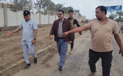 مدير عام المنصورة يتفقد أعمال التحسين في عدد من شوارع منطقة الدرين الممولة من القطاع الخاص