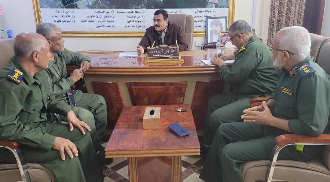 *مدير عام المنصورة يشهد مراسيم التسليم والإستلام لإدارة مكتب الأحوال المدنية والسجل المدني بالمديرية*