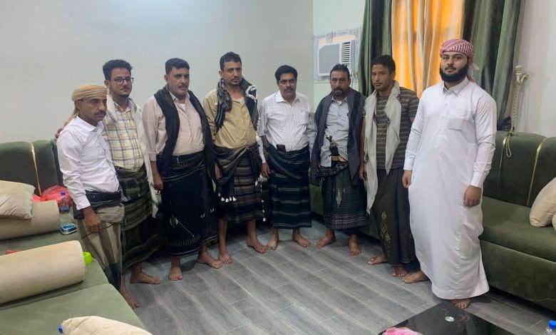 العميد السعيدي قائد قوات حزام لحج في ضيافة شيخ مشايخ قبيلة المناصرة يافع حضرموت