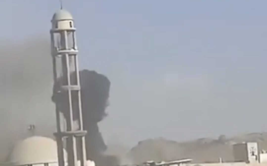 متداول | الصور الأولى للغارات الإسرائيلية – الأميركية على صنعاء والحديدة باليمن