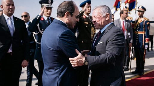 مصر والأردن يتخذان موقفا جديدا بشأن سكان غزة قبيل لقاء ترامب ونتانياهو